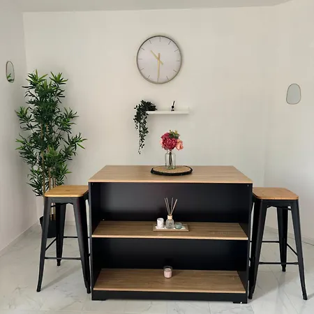 Apartament 45m2 Avec Terrasse Rdc & Parking Inclus Montmagny